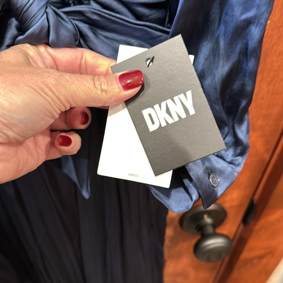 DKNY dress - Picture 3 of 7